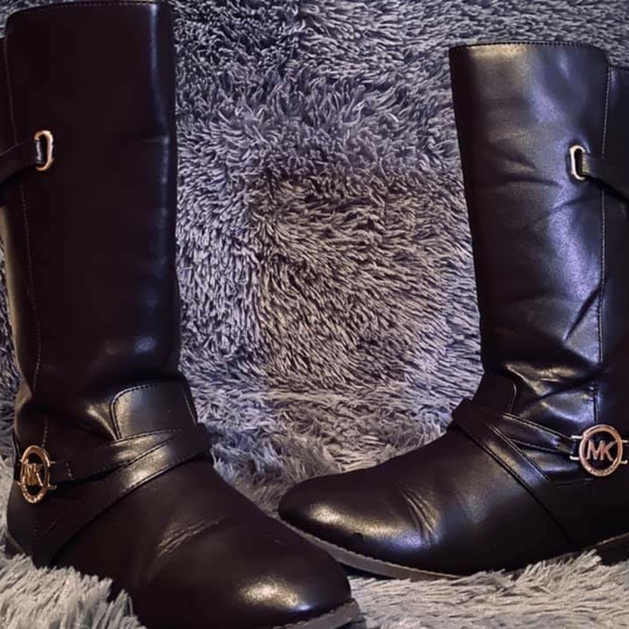 Michael Kors Shoes - Michael Kors leather boots